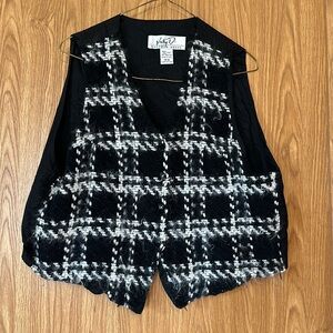 Kathryn Deene vest 14/16